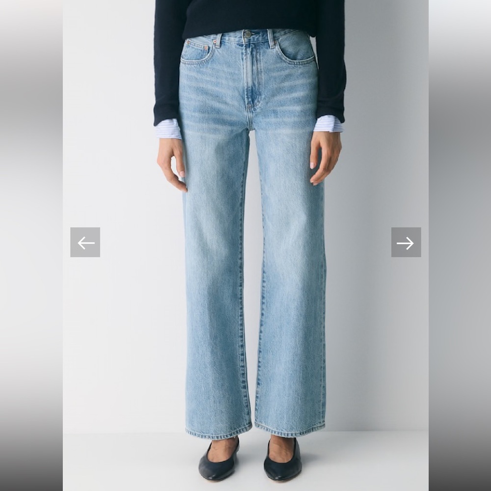 Aritzia Denim Forum Light Blue Farrah High-Rise Jeans